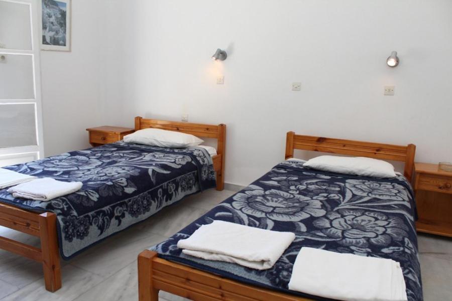Purple Pig Stars Camping & Bungalows Mylopotas Quarto foto